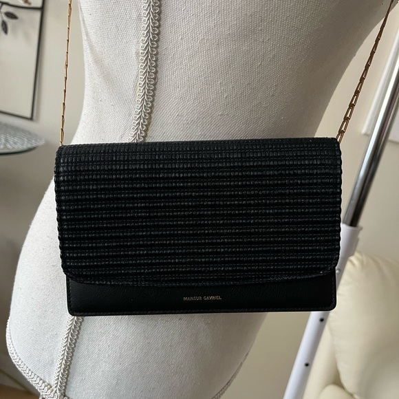 Mansur Gavriel Black Crossbody Leather and Raffia Wallet Bag w Gold Chain NWT - Picture 14 of 15